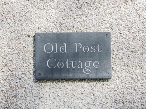 Saint IshmaelsにあるOld Post Cottageのギャラリーの写真