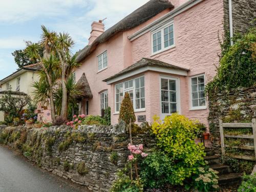 Glen Cottage – Photos 2