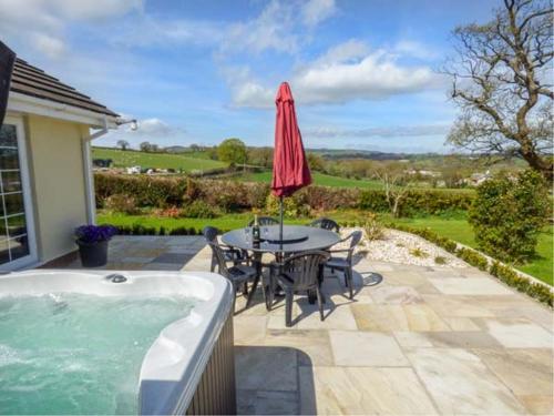 Bryn Tirion – Photos 2