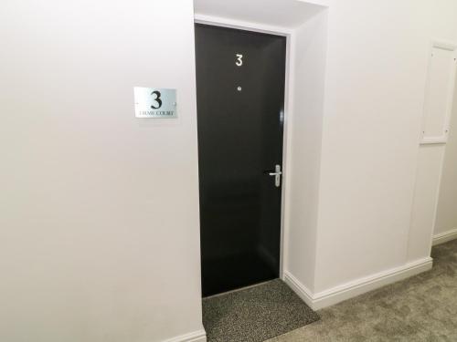 Orme Court – Photos 2