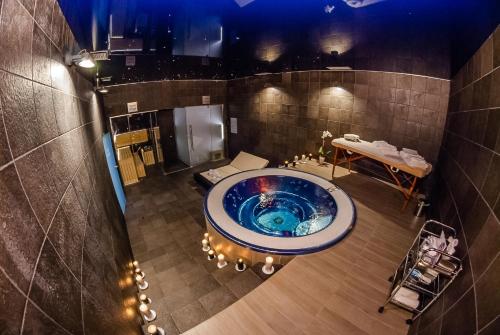 Kupaonica u objektu Hotel Czardasz Spa & Wellness