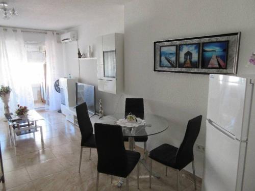 Kép Cosy studio near the beach for 1 to 3 persons szállásáról Torreviejában a galériában