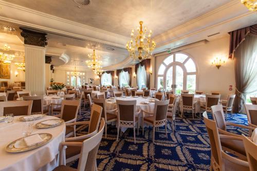Palace Hotel