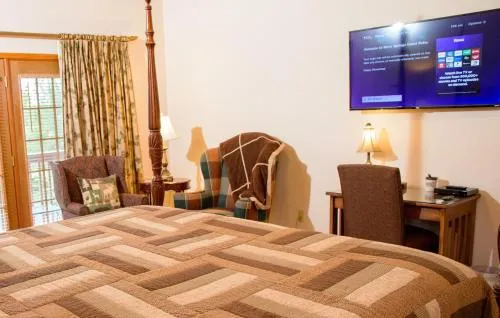 Berry Springs Lodge photo 12