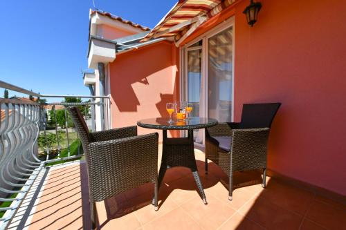 En balkong eller terrasse på Apartments Villa Miranda
