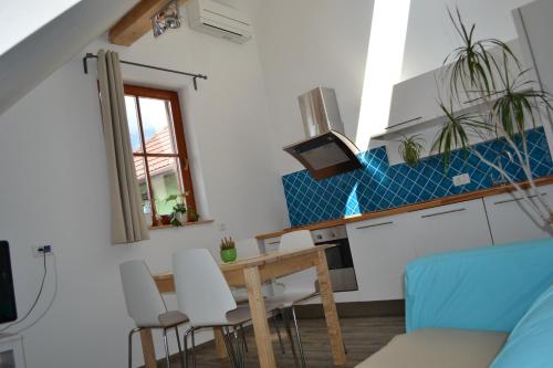 Area soggiorno di Apartments Nac Bovec