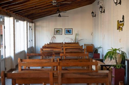 Restaurace v ubytování Cabañas Mburucuyá Poty