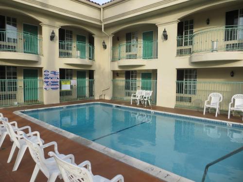 LYFE INN & SUITES by AGA - LAX Airport Image