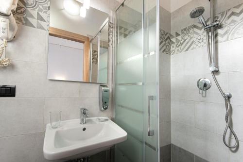 A bathroom at Hotel Careggi