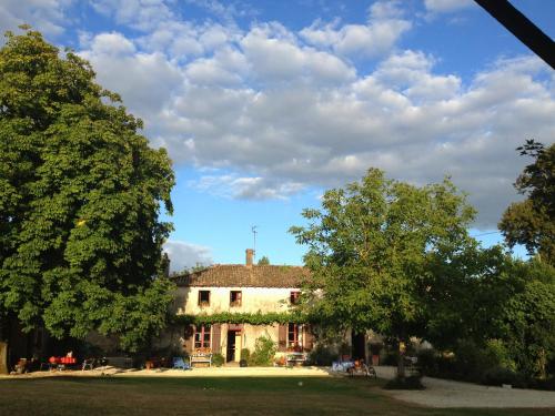 Foto dalla galleria di La Grosse Talle a Sepvret