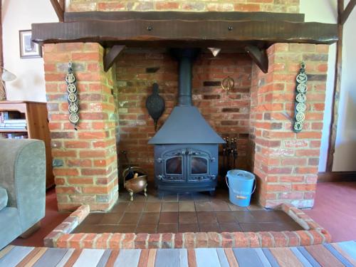 Gambar di galeri bagi Stunning Rustic Home, New Forest National Park di Southampton