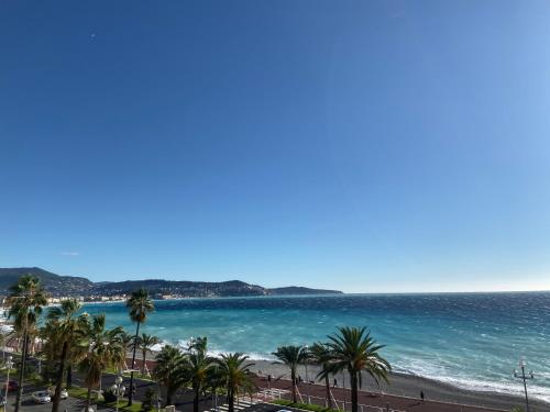 219 Promenade