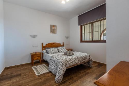 Posteľ alebo postele v izbe v ubytovaní La Casa Luz Alltarifa