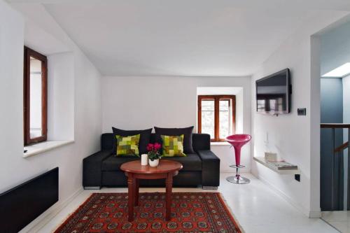 Boutique old town house Karkovich