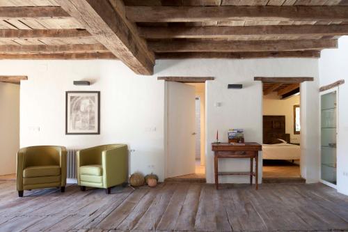 Posezení v ubytování B&B La Rectoria de Sant Miquel de Pineda