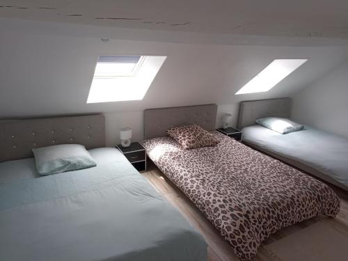 Voodi või voodid majutusasutuse duplex agréable et calme toas