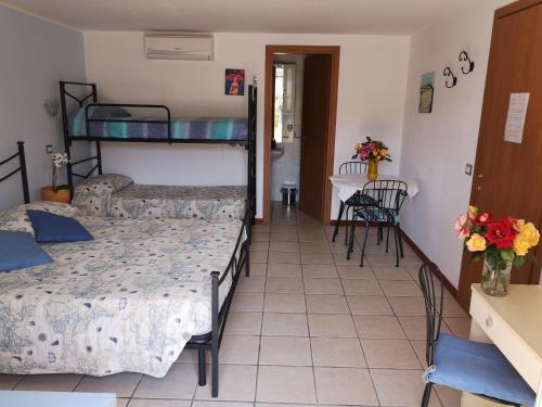 Gallery image of A Due Passi Dal Mare B&B in Numana