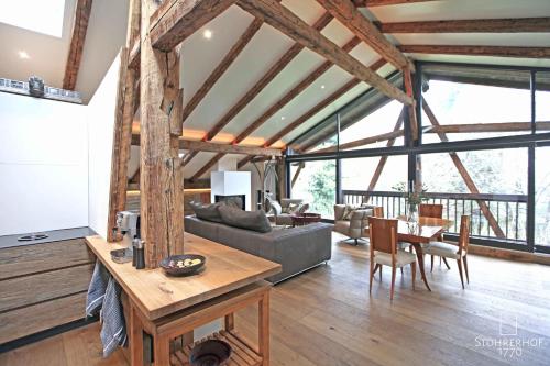 Zdjęcie z galerii obiektu 5 Sterne Penthouse-Loft am Ammersee bis 4 Personen w mieście Dießen am Ammersee