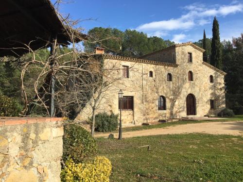 Alquiler de casa rural completa: Masía del siglo XV en la ...