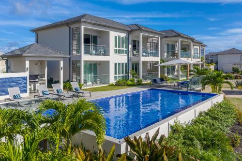 Swimmingpoolen hos eller tæt på Tigers Eye Condo Grenada