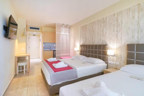 Gallery image of Iliorama Luxury Apartments in Skala Potamias
