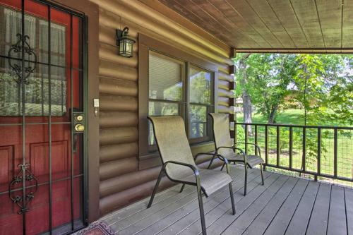 Rustic Cabin w/ Screened Deck: 8 Mi to Dollywood photo 25