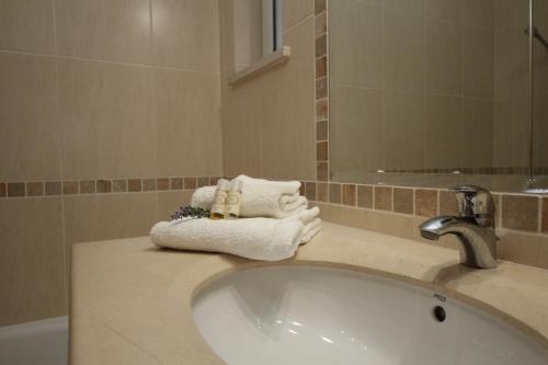 Acácias, spacious apartment with sea view