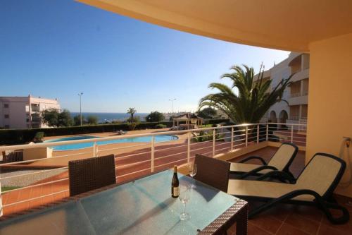 Acácias, spacious apartment with sea view