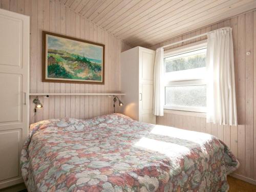 GrønhøjにあるThree-Bedroom Holiday home in Løkken 60のギャラリーの写真