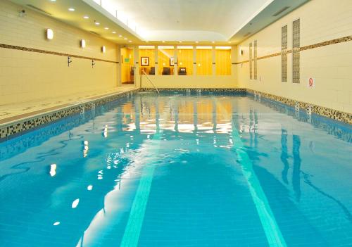 สระว่ายน้ำที่อยู่ใกล้ ๆ หรือใน Inn on Prince Hotel and Conference Centre Truro