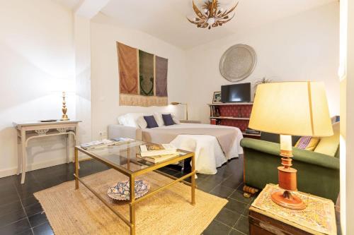 Gallery image of Garci Deluxe Suite by Valcambre in Seville