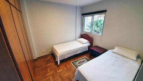 Lova arba lovos apgyvendinimo įstaigoje Apto 2 quartos próximo da Paulista