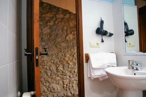A bathroom at El Juacu