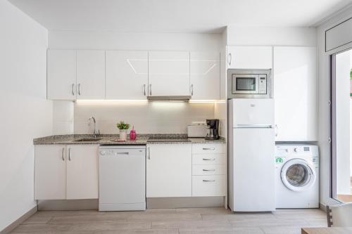 Apart-rent Apartamento Sant Mori 0188 con WIFI y gran terraza