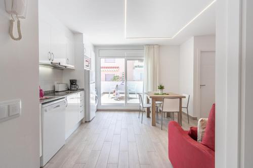 Apart-rent Apartamento Sant Mori 0188 con WIFI y gran terraza
