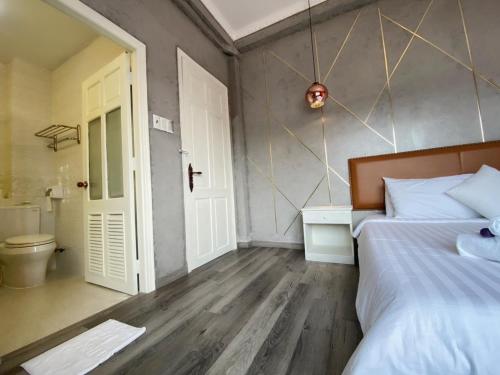 Koupelna v ubytování Dylan Hotel