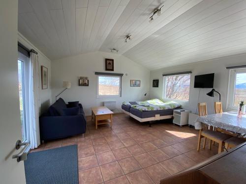 Gallery image of Lækjarkot Rooms and Cottages with Kitchen in Borgarnes
