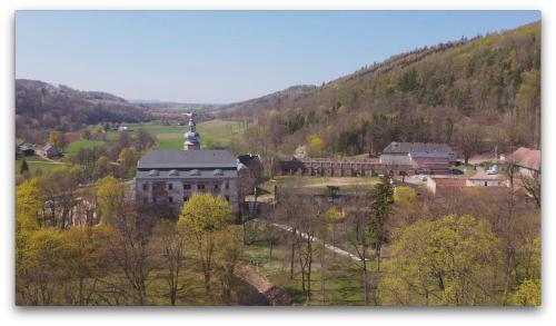 Φωτογραφία από το άλμπουμ του Zamek Sarny - Schloss Scharfeneck σε Kłodzko
