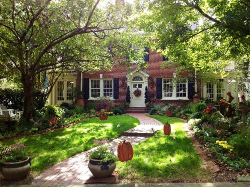 Pettigru Place Bed & Breakfast – Photos 2