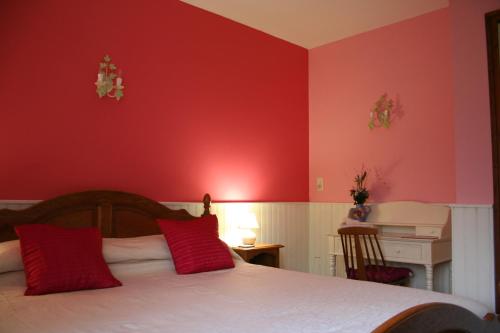 Katil atau katil-katil dalam bilik di Les Eaux Tranquilles
