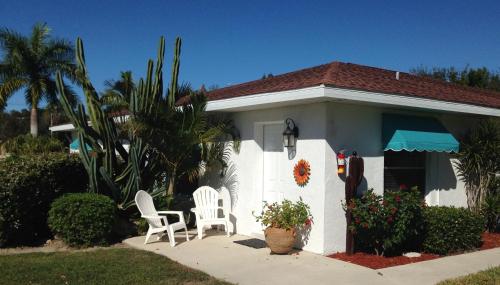 Un jardín fuera de Addy's Villas
