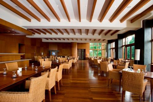 Restavracija oz. druge možnosti za prehrano v nastanitvi SanGria Resort And Spa