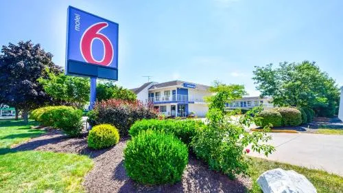Motel 6-Windsor Locks, CT - Hartford in Hartford
