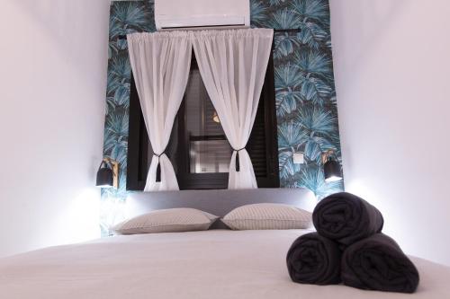 Vintage Movie The Luxury Apartment BY NAMASTE ELITE