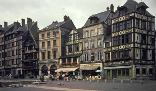 Foto dalla galleria di Hotel Morand a Rouen