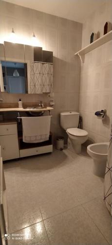 A bathroom at Alojamiento casa típica de Córdoba