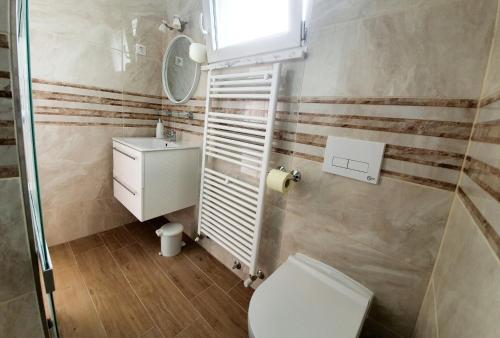 Zdjęcie z galerii obiektu Apartments Villa Bazilika w mieście Sečovlje