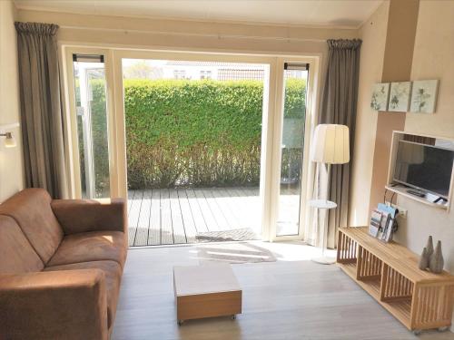 Et tv og/eller underholdning på Westkapellibar