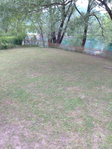  Kuca Delić -  Room  picture :   Shower    TV    Air conditioning                           