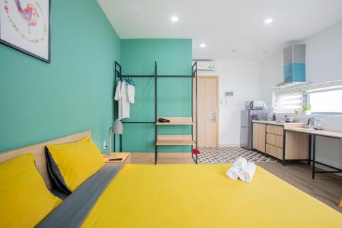 Nami Home Da Nangにあるベッド